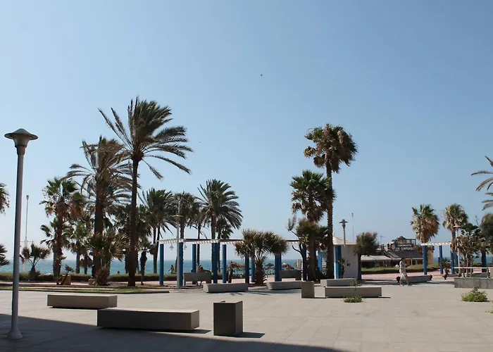 Junto Al Mar דירה *